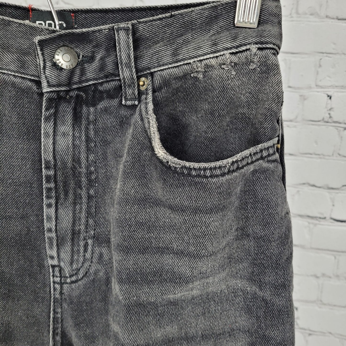 BDG Urban Outfitters Black Denim Skater Baggy Distressed Jeans Size 26 (26x29.5)