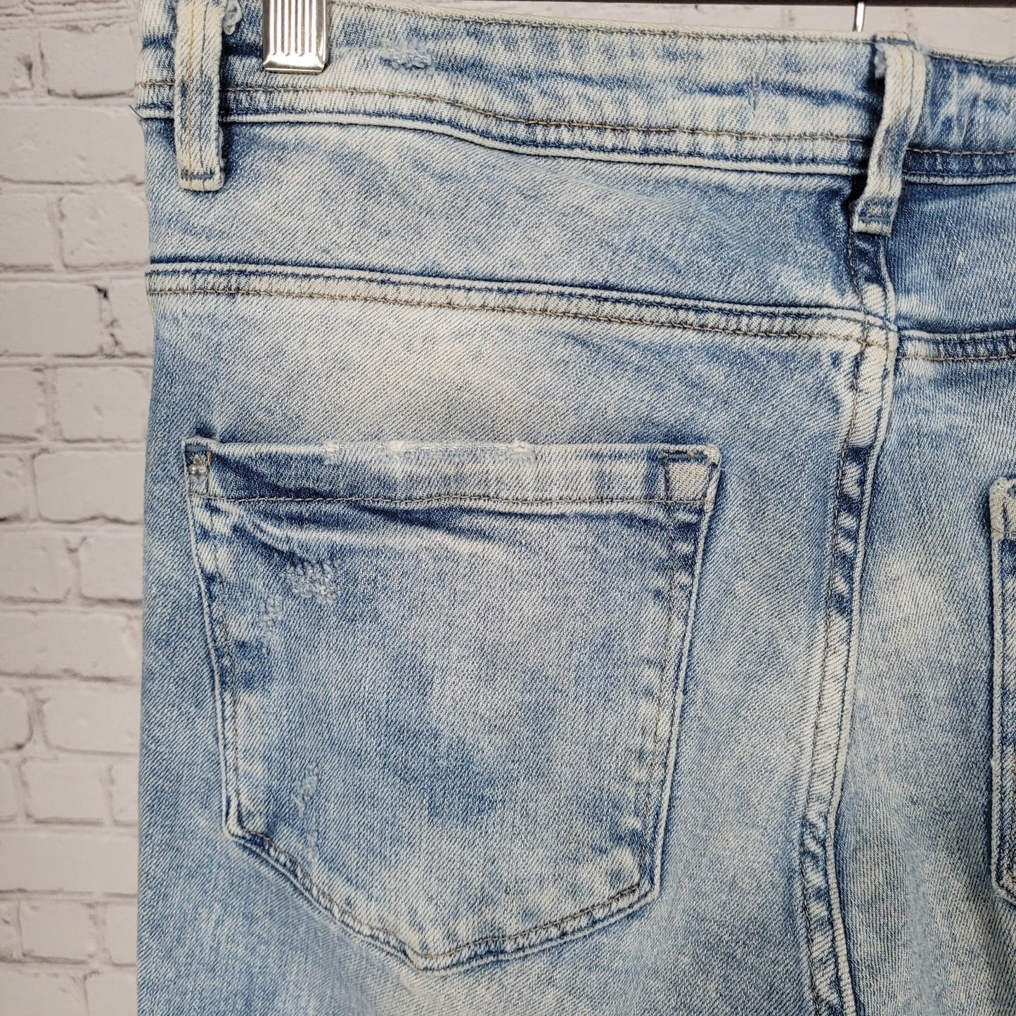 Trafaluc Denim Makers Zara Distressed Mid Rise Stretch Jeans Size 8 (31x26)