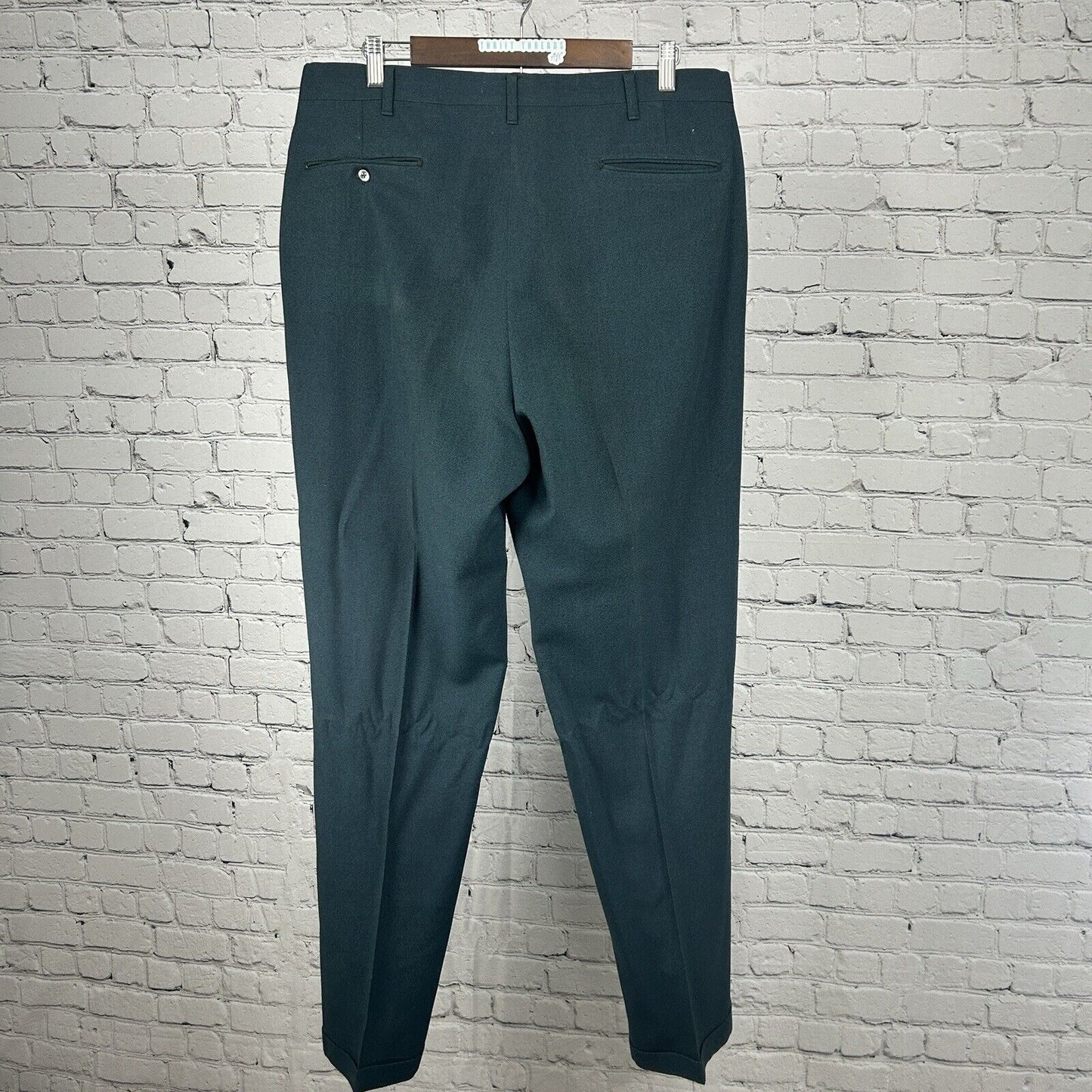 VTG Farah Executive Model Silhouette Comfort Green Dress Pant USA Size (35X33.5)
