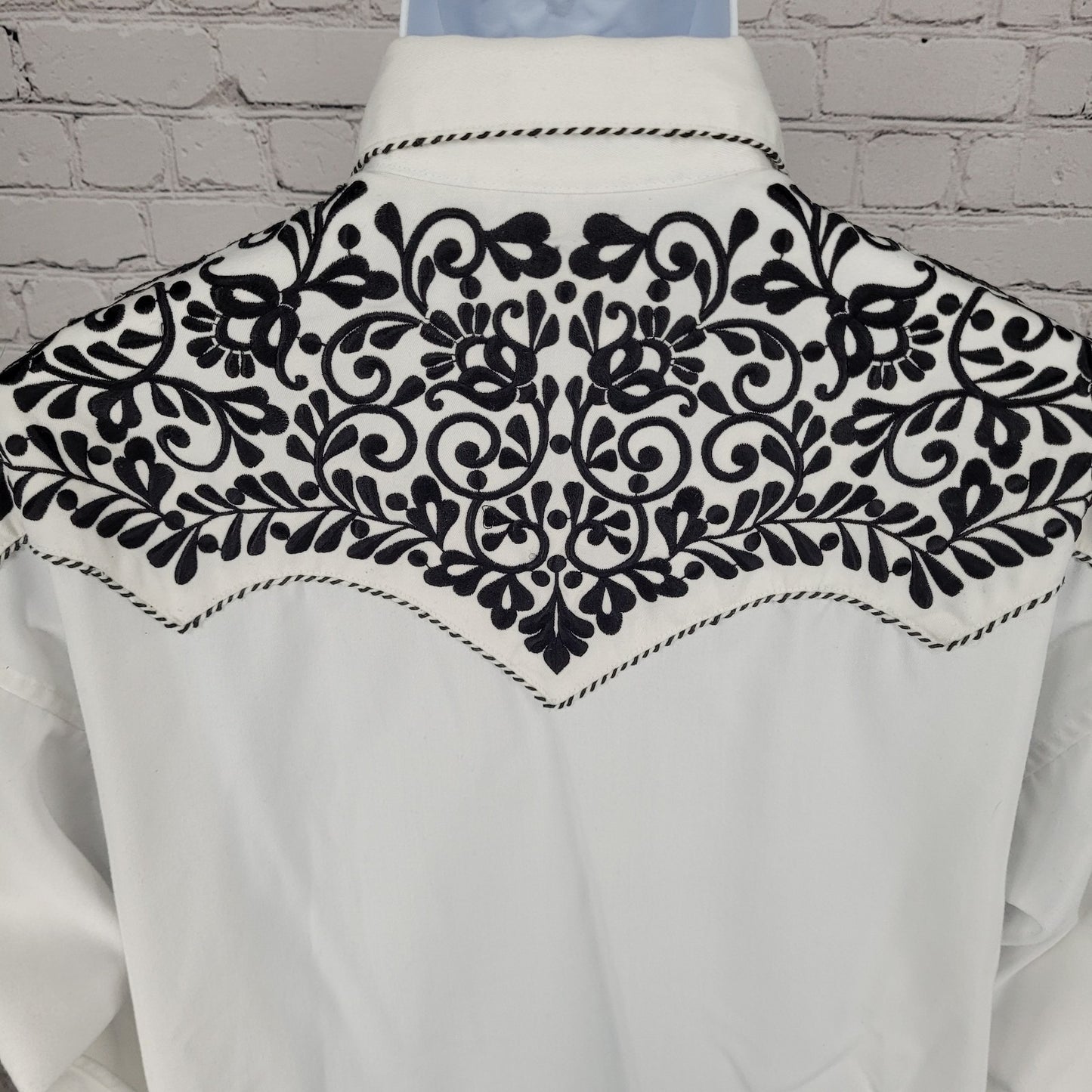Panhandle Slim White Embroidered Retro Western Snap Long Sleeve Shirt Size Large