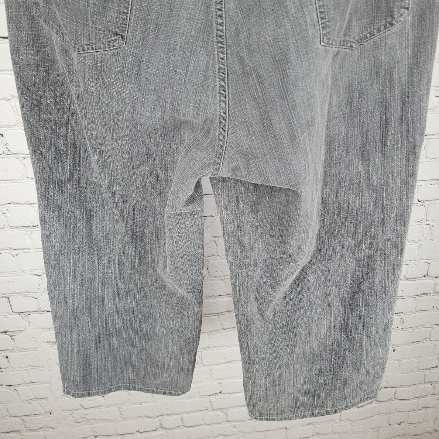 Additions By Chico's Grey Wide Leg High Rise Crop Jeans Size 2.5 US 14 (31x21)