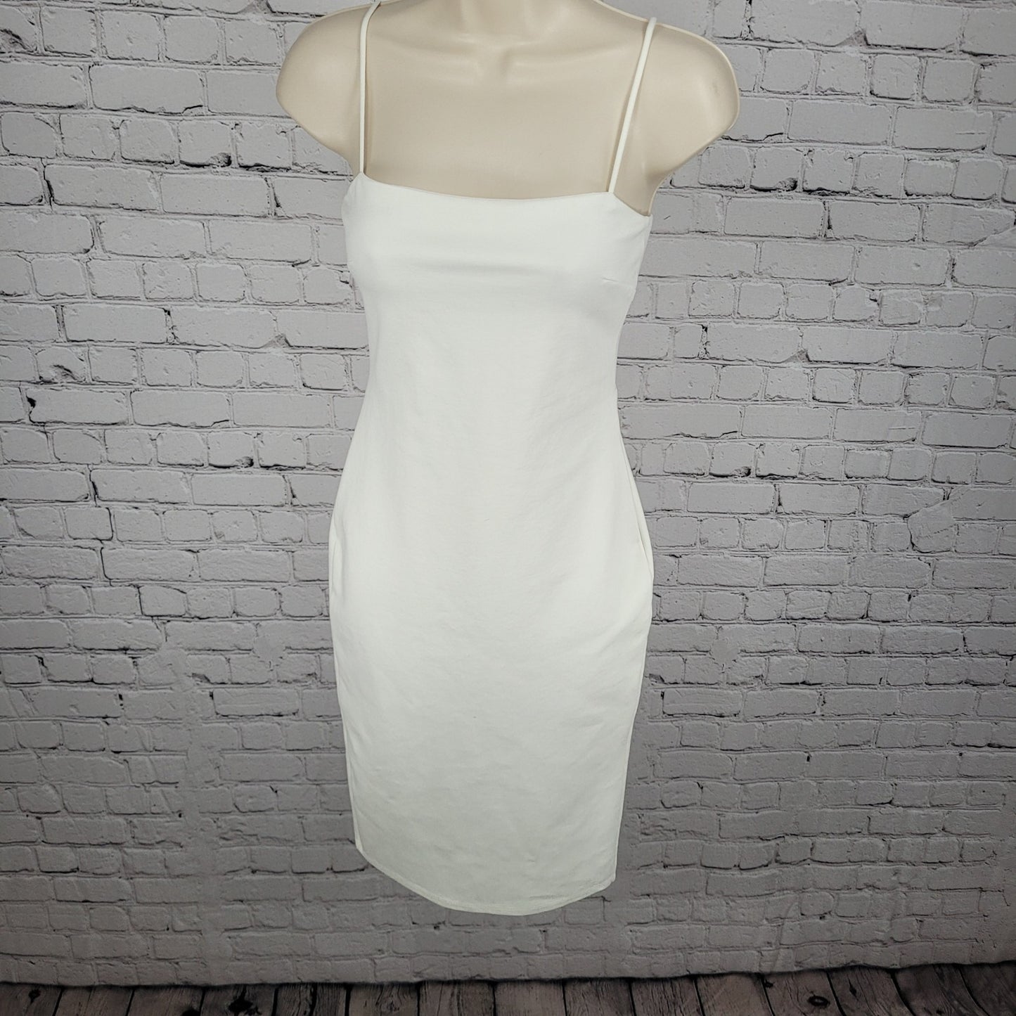 Lulus White Strappy Back Slit Stretch Lined Bodycon Dress USA Made Size XS