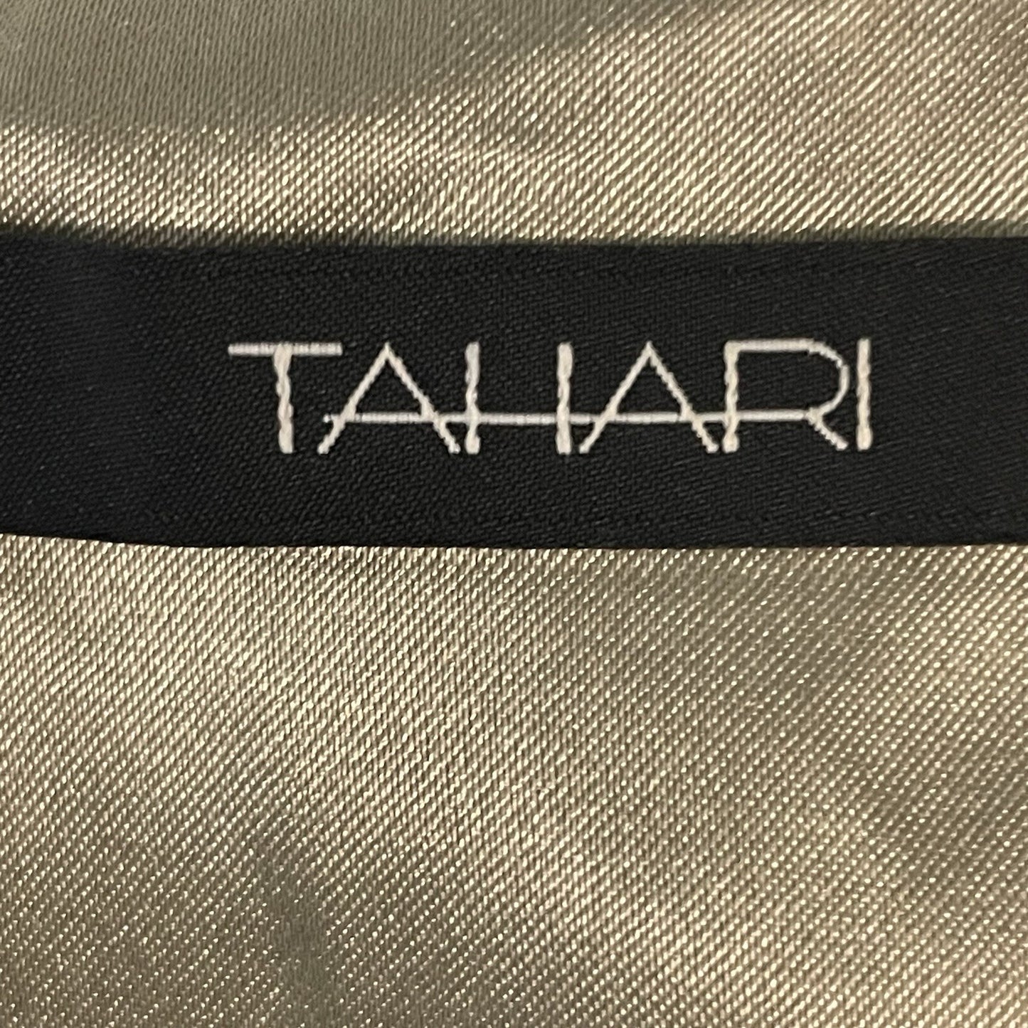 Tahari Tan Snakeprint Sleeveless Lined Stretch Shift Knee Length Dress Size 4