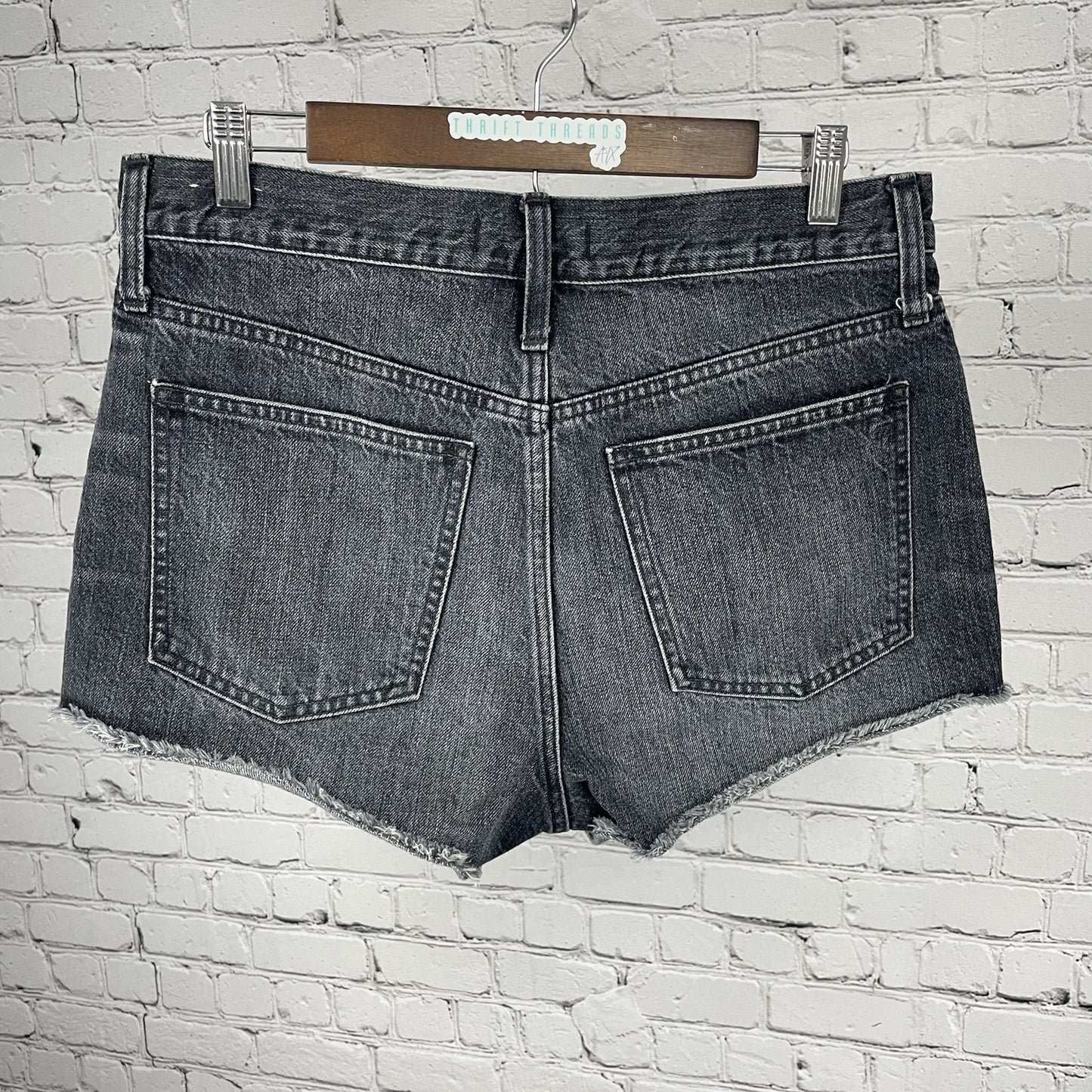 Madewell Grey 100% Cotton Relaxed Denim Shorts High Rise Button Fly 28 (32x2.5)