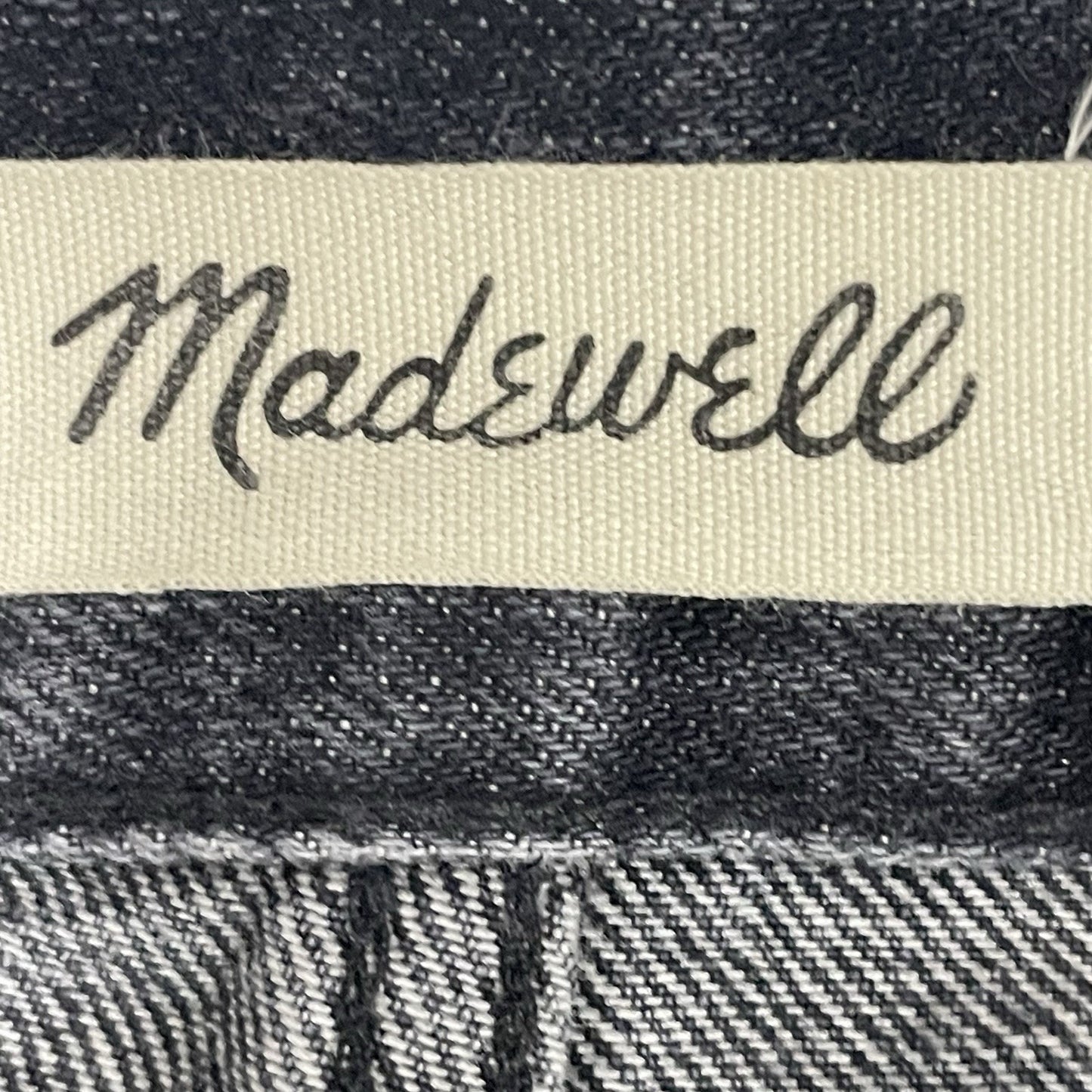 Madewell Grey 100% Cotton Relaxed Denim Shorts High Rise Button Fly 28 (32x2.5)
