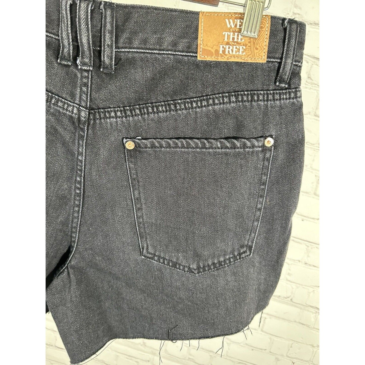 NWT We The Free Black Room Rocker High Rise Cut Off Denim Shorts 31 (33x4.5)