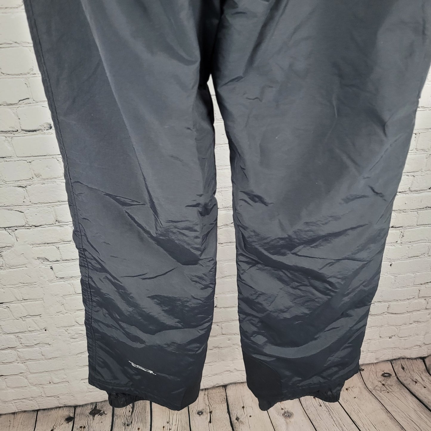 Obermeyer Black Insulated Stretch Waist Straight Leg Ski Pants Size 8 (26x31)