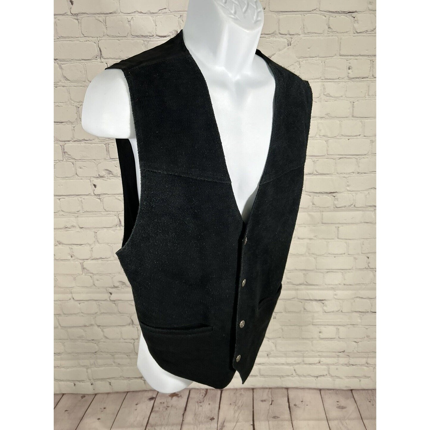 VTG IN PRIVATE Solid Black Genuine Leather Snap Down V Neck Western Vest Men’s L