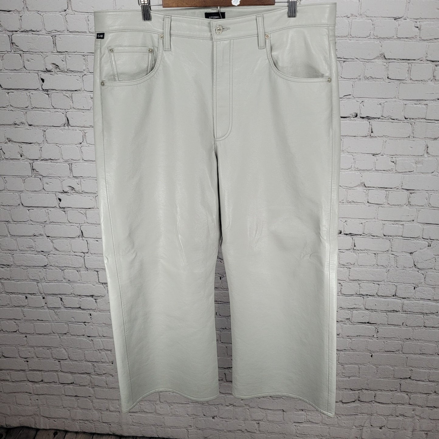 Citizens Of Humanity Gaucho Willow Grey Recycled Leather Crop Pants 34 (39x26)