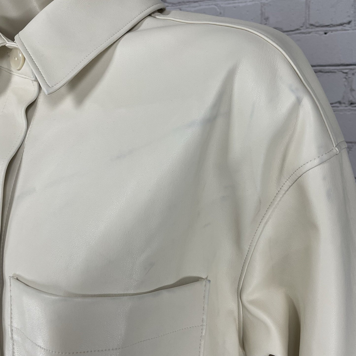 Abercrombie & Fitch Ivory Faux Leather Oversized Shacket Jacket Size Small S