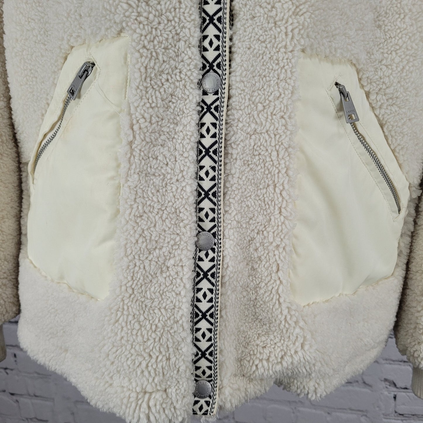 Levi's Cream White Sherpa Plush Full Zip & Snapped Lined Jacket Size Medium M
