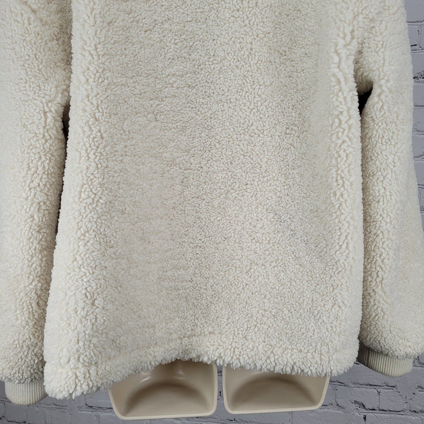 Levi's Cream White Sherpa Plush Full Zip & Snapped Lined Jacket Size Medium M