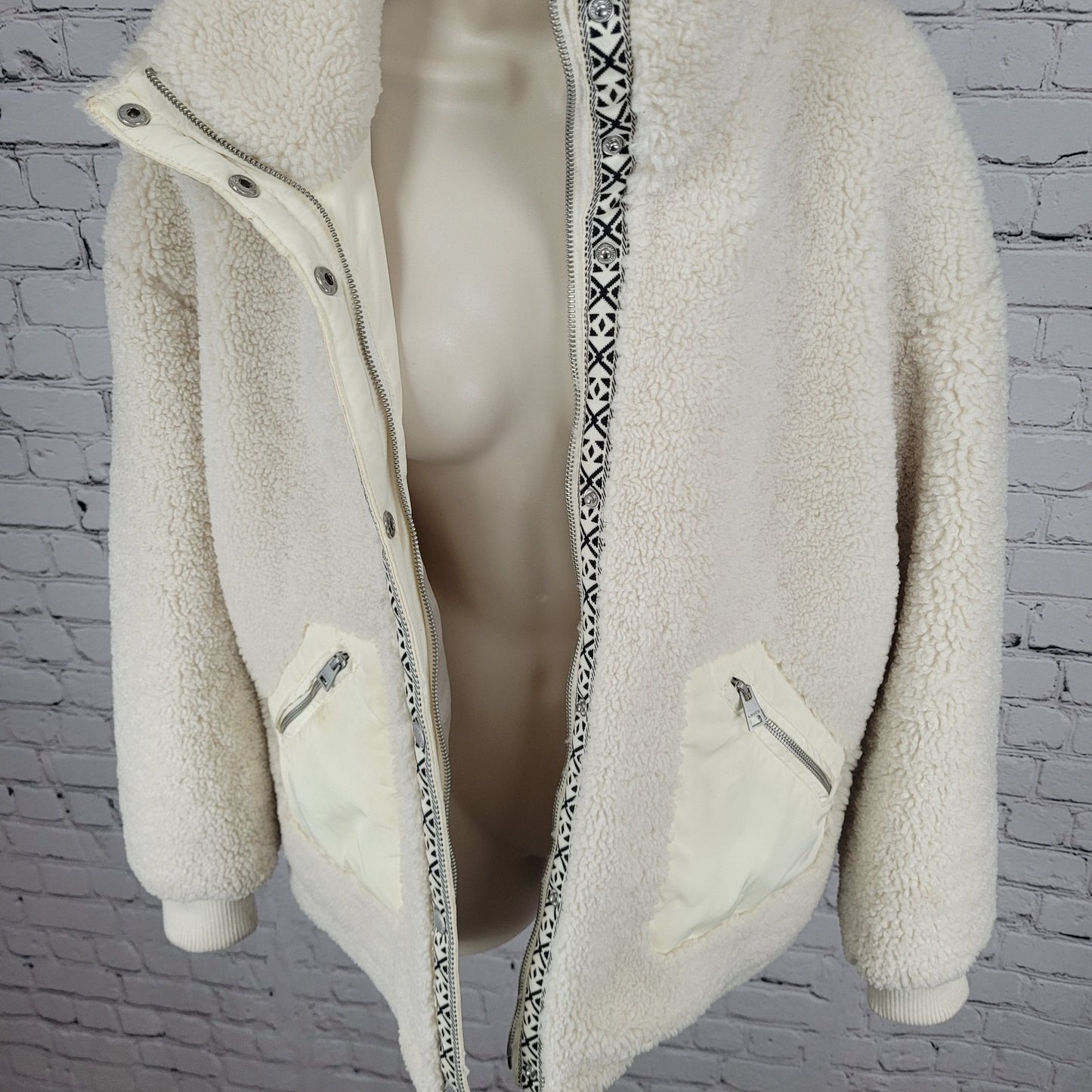 Levi's Cream White Sherpa Plush Full Zip & Snapped Lined Jacket Size Medium M