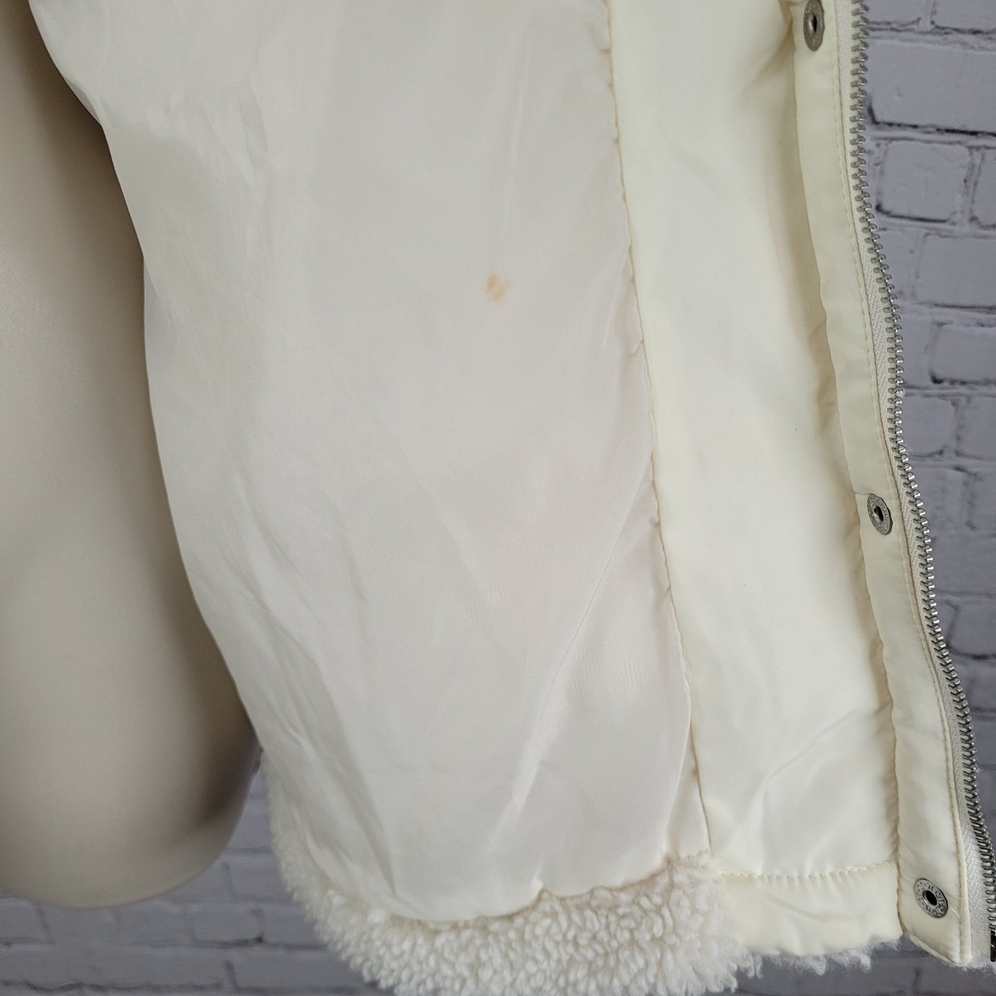 Levi's Cream White Sherpa Plush Full Zip & Snapped Lined Jacket Size Medium M