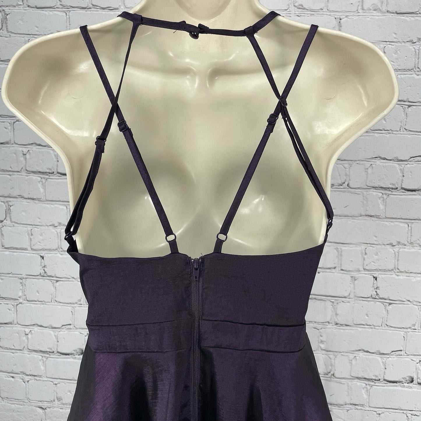 NWT Camille La Vie Purple A Line Pleated Strappy Zip Padded Short Dress Size 4