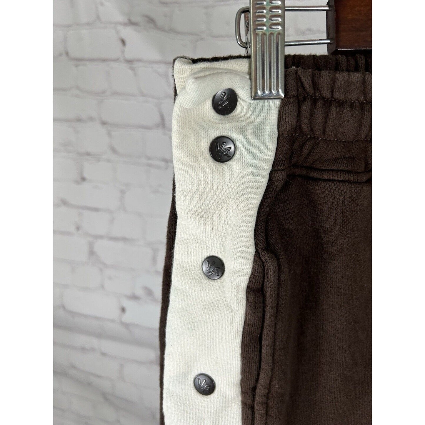 Youngla White Brown Tear Away Side Snaps Jogger Sweat Pants Men’s M (28 x 27)