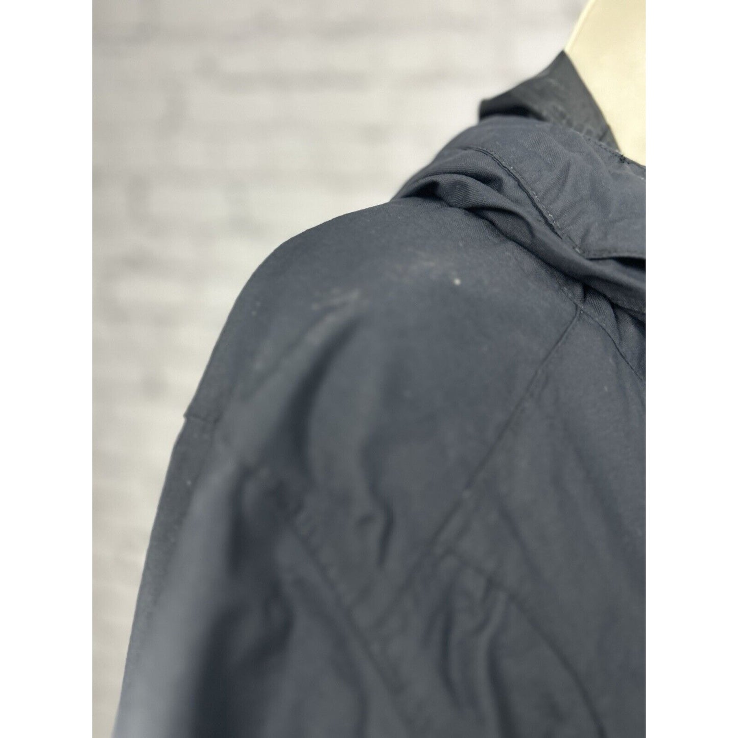 Ride Cell 10 Series Black Hooded Adjustable Waist Snowboard Jacket Womens Medium