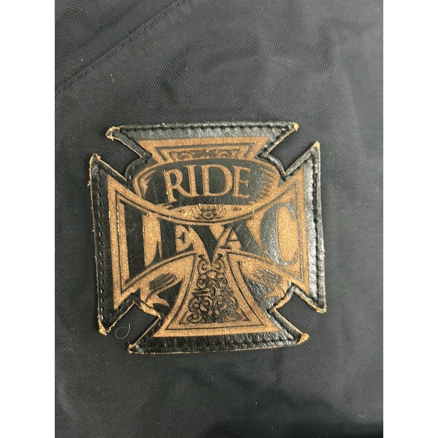 Ride Cell 10 Series Black Hooded Adjustable Waist Snowboard Jacket Womens Medium