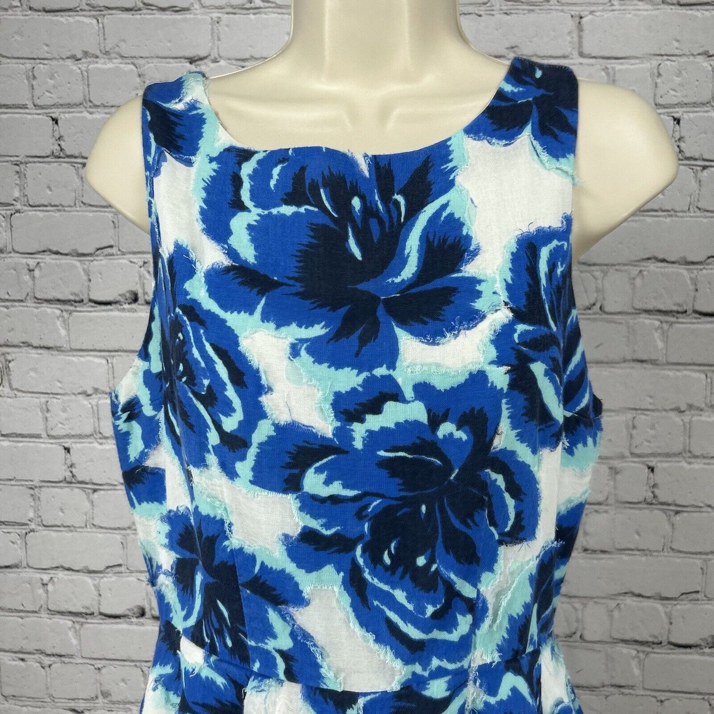 Anthropologie Porridge Blue Textured Floral Sleeveless Midi Dress Size 8