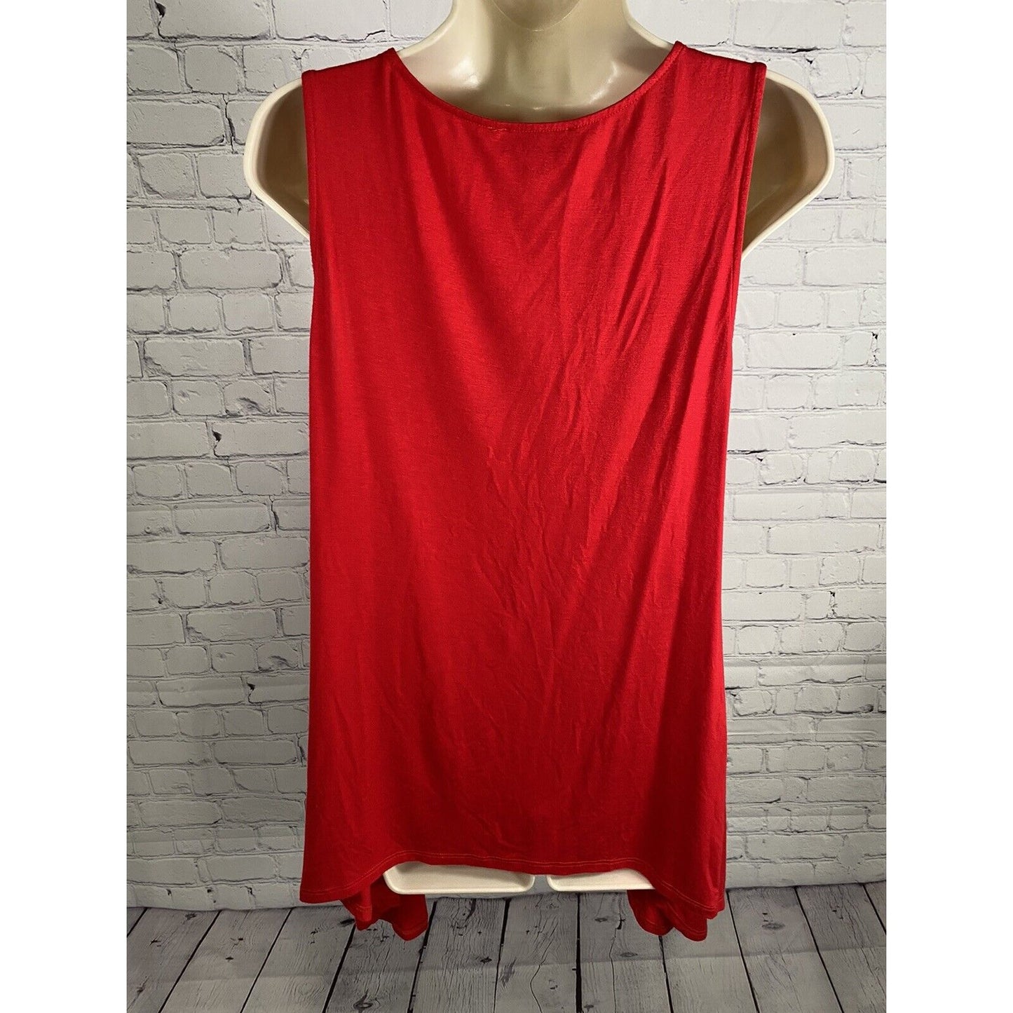 Neiman Marcus Red Sleeveless Jewel Keyhole V Neck Tunic Viscose Blouse M