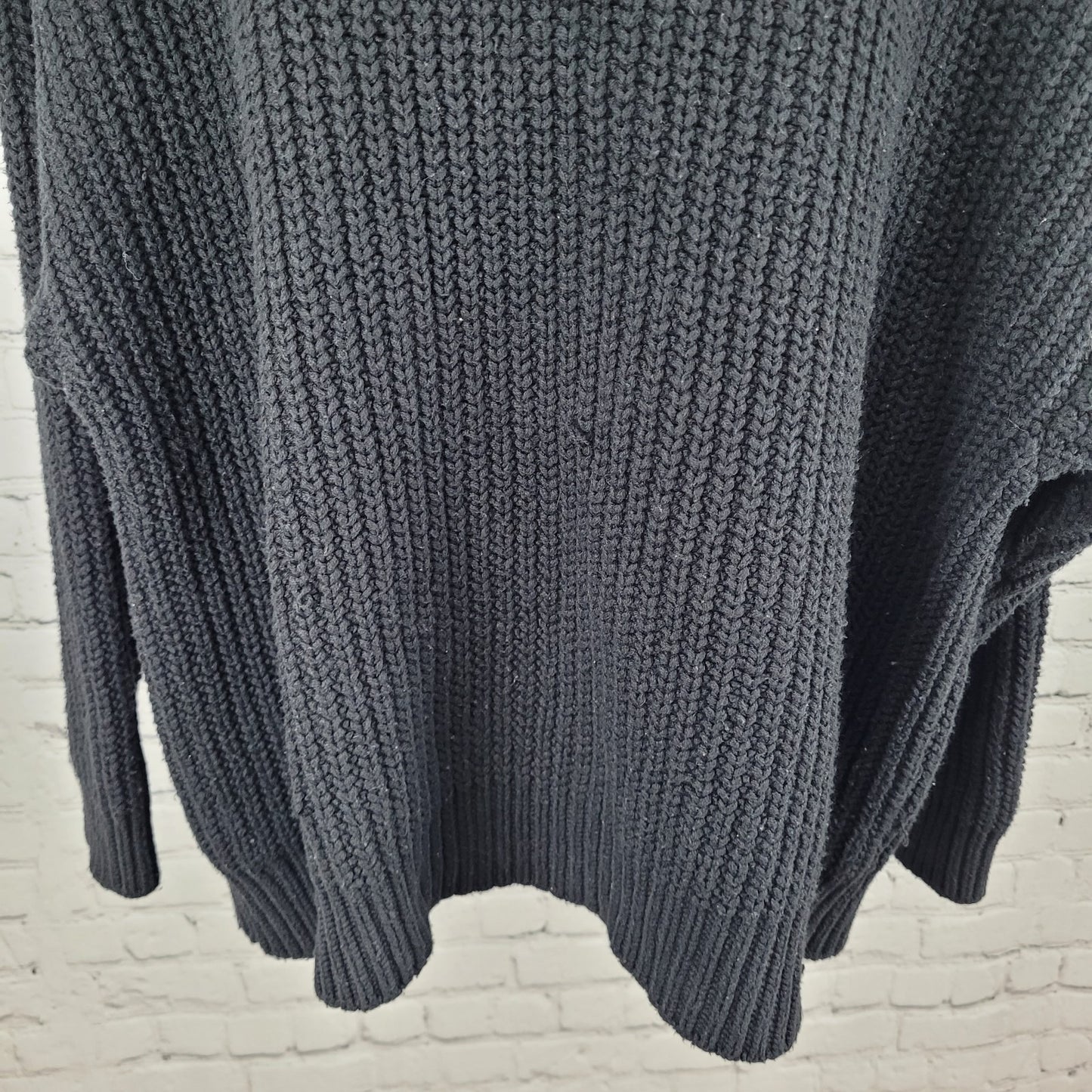 Free People Black Chunky Knit Oversized Heavyweight Sweater Size Medium M