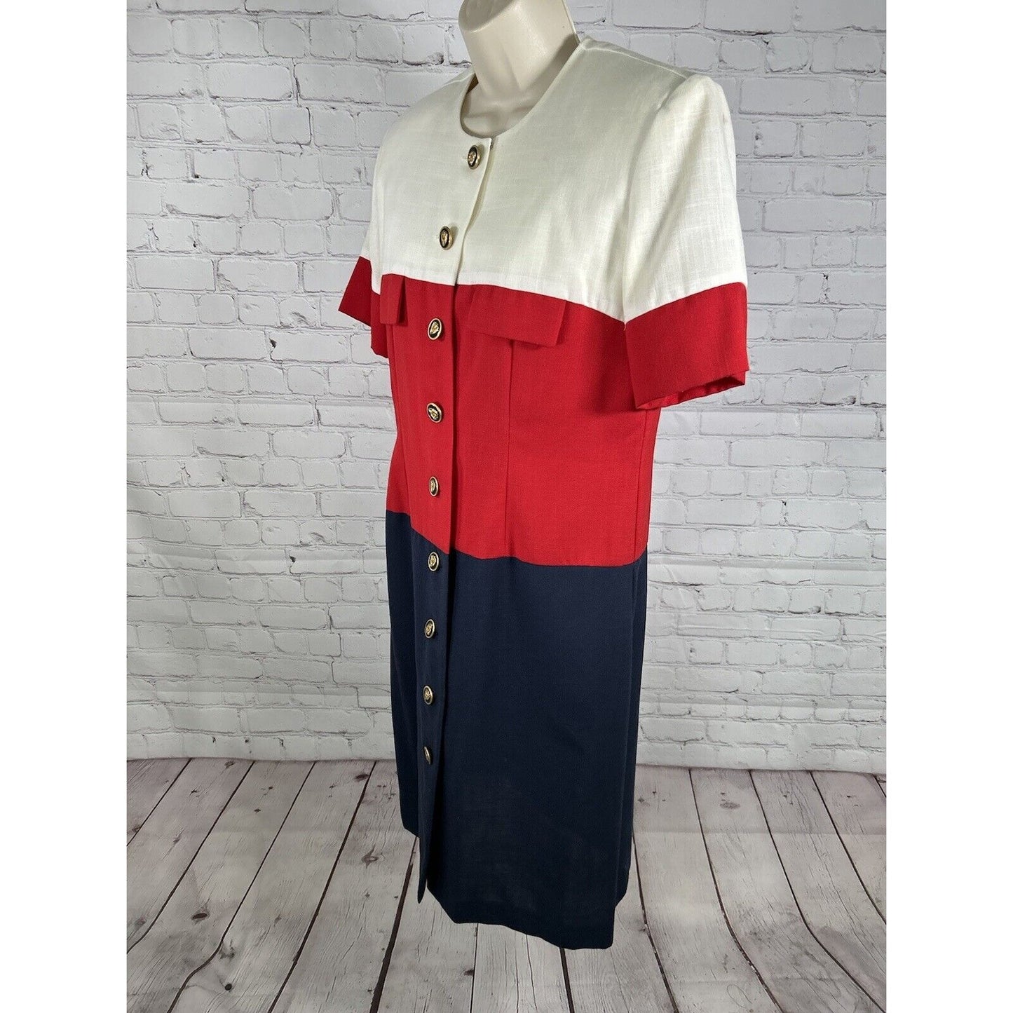 VTG J.W. Trèci White Red Blue Button Down Shoulder Padded Short Sleeve Dress 10