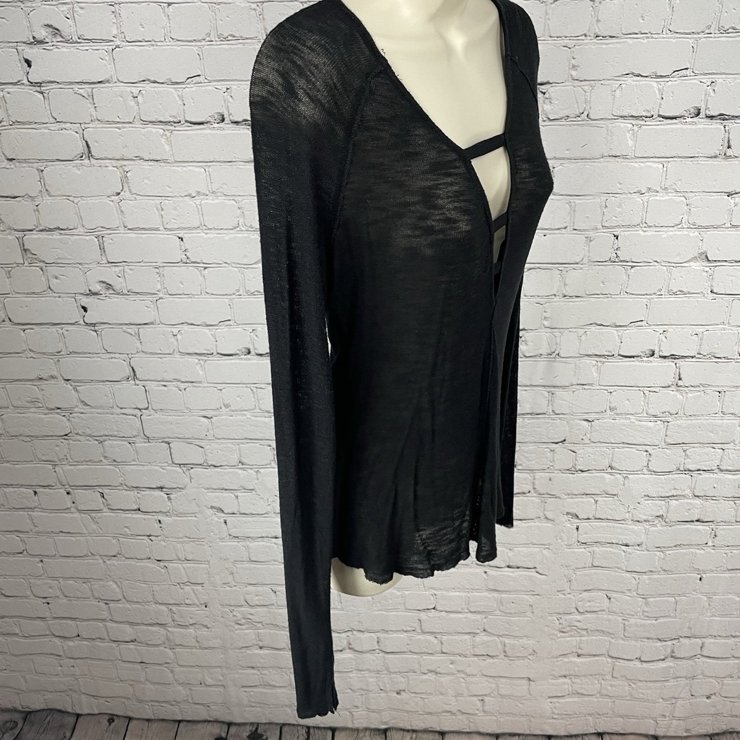 Intimately Free People Black Lightweight Semi Sheer Sweater Top Size Medium