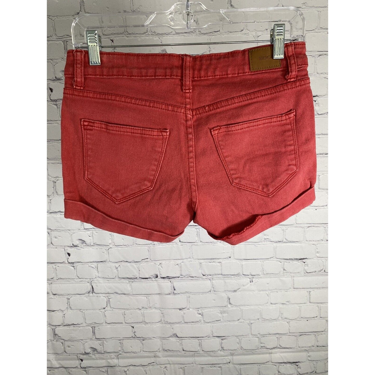 BDG Denim Hot Pink Alexa 5 Pocket Design Jean Shorts Womens (28 x 2.5)