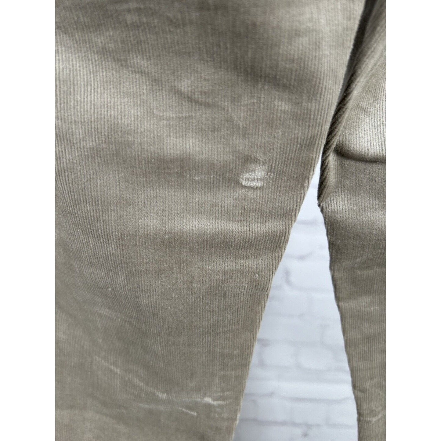 Kuhl Women's Streamline Skinny Light Brown Corduroy Pants 4 Short (29 x 28.5)