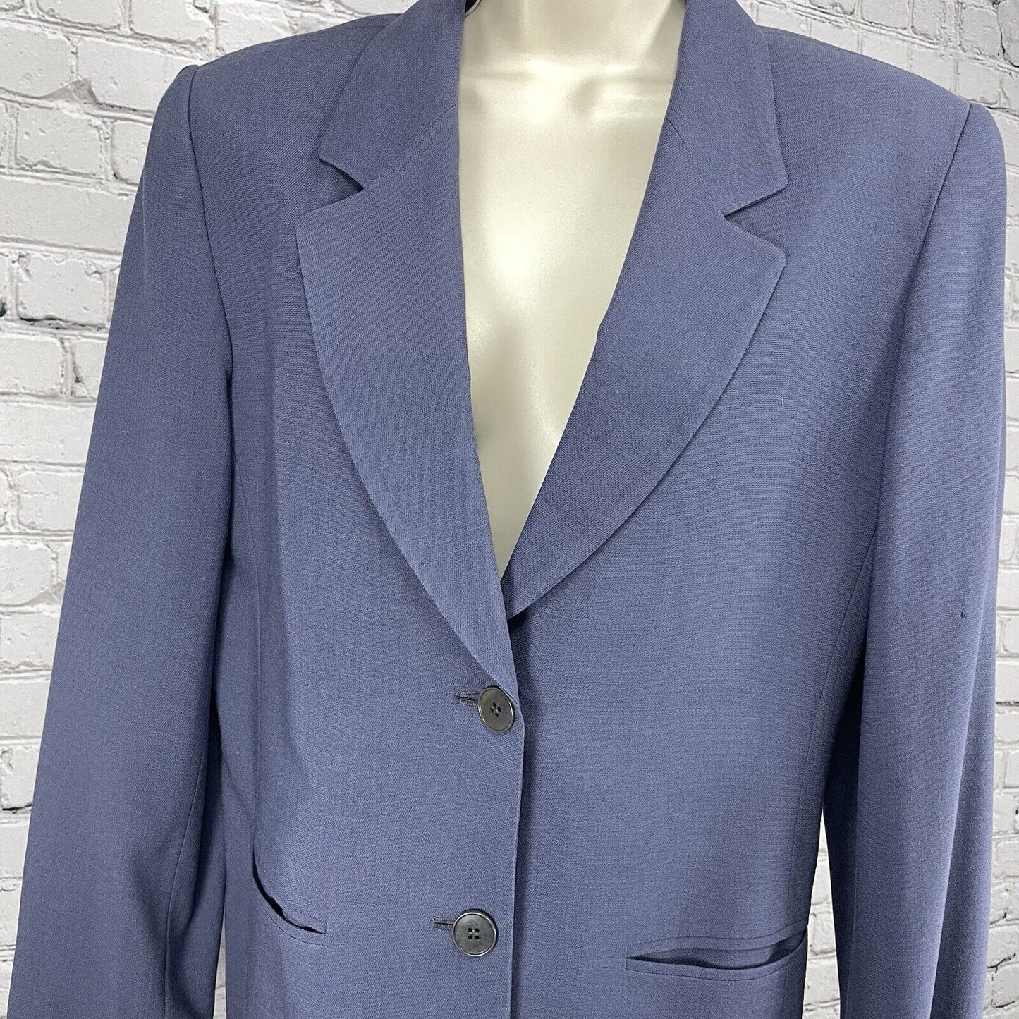Talbots Blue 100% Worsted Wool Blazer Jacket Pockets 2 Button Lined USA Size 8