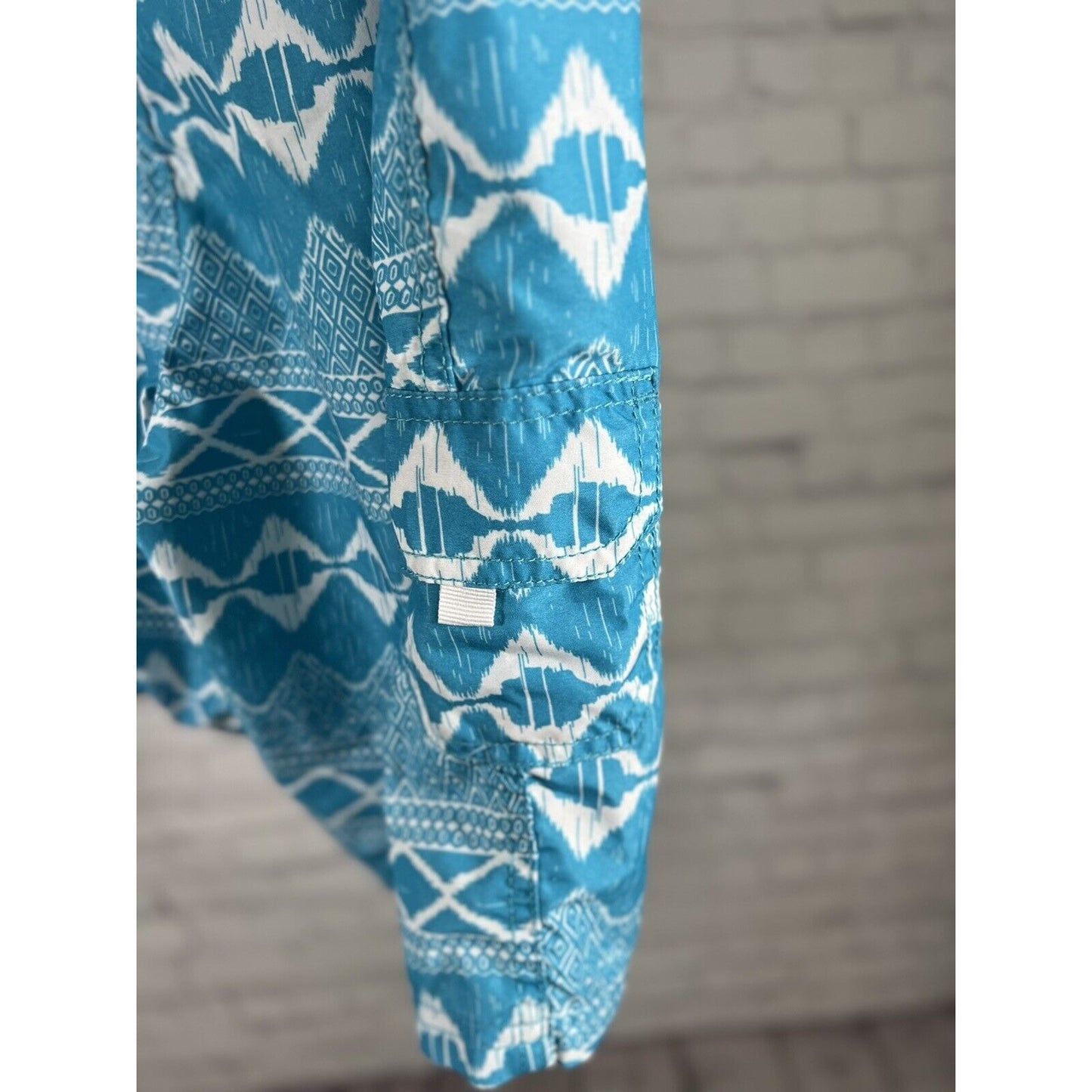 OKAMI SURF Mens Swim Trunks Blue Pockets Beach Casual Surfing Size 8 (32”x 9”)