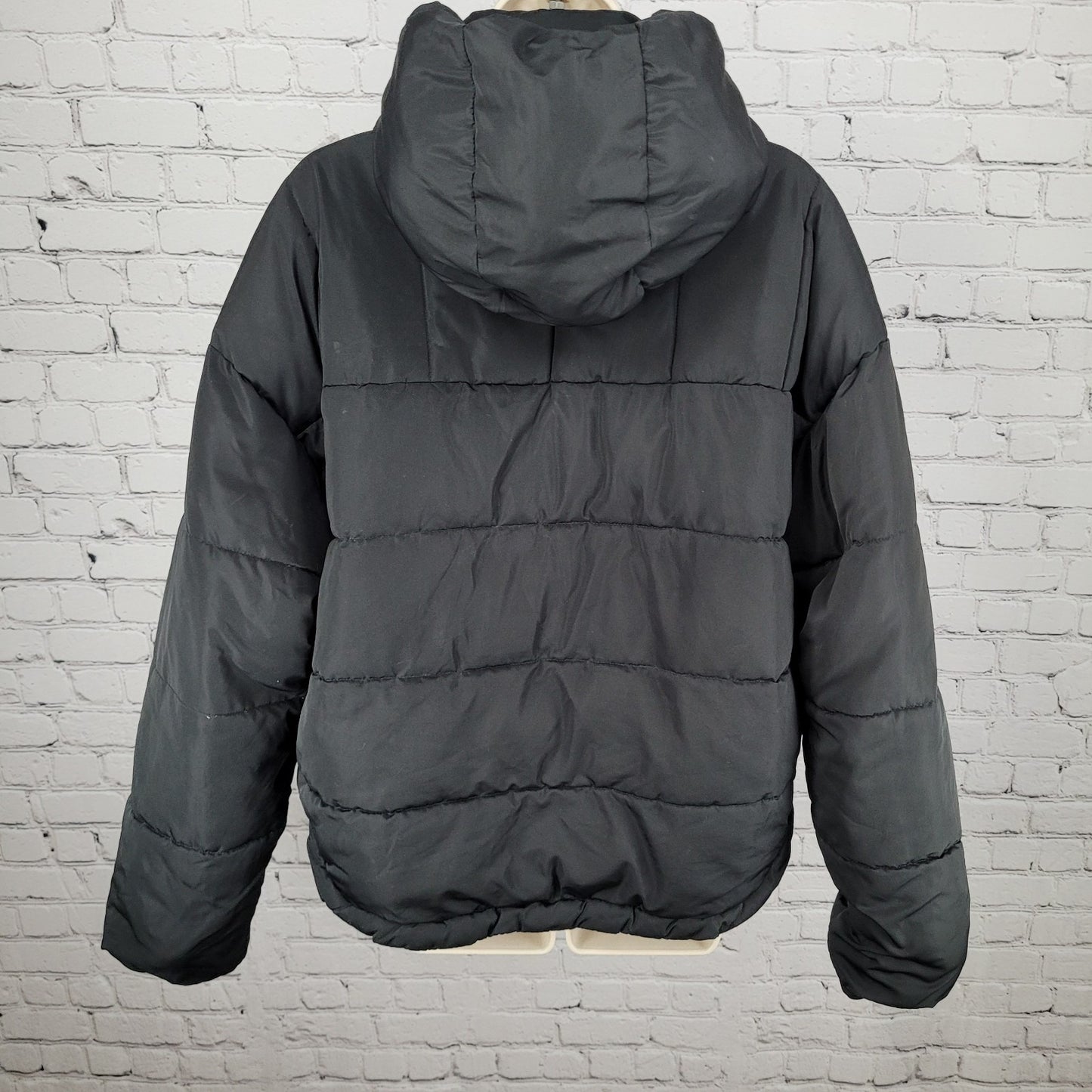 Urban Outfitters Black Hooded Fleece Lined Insulated Puffer Jacket Size Medium M