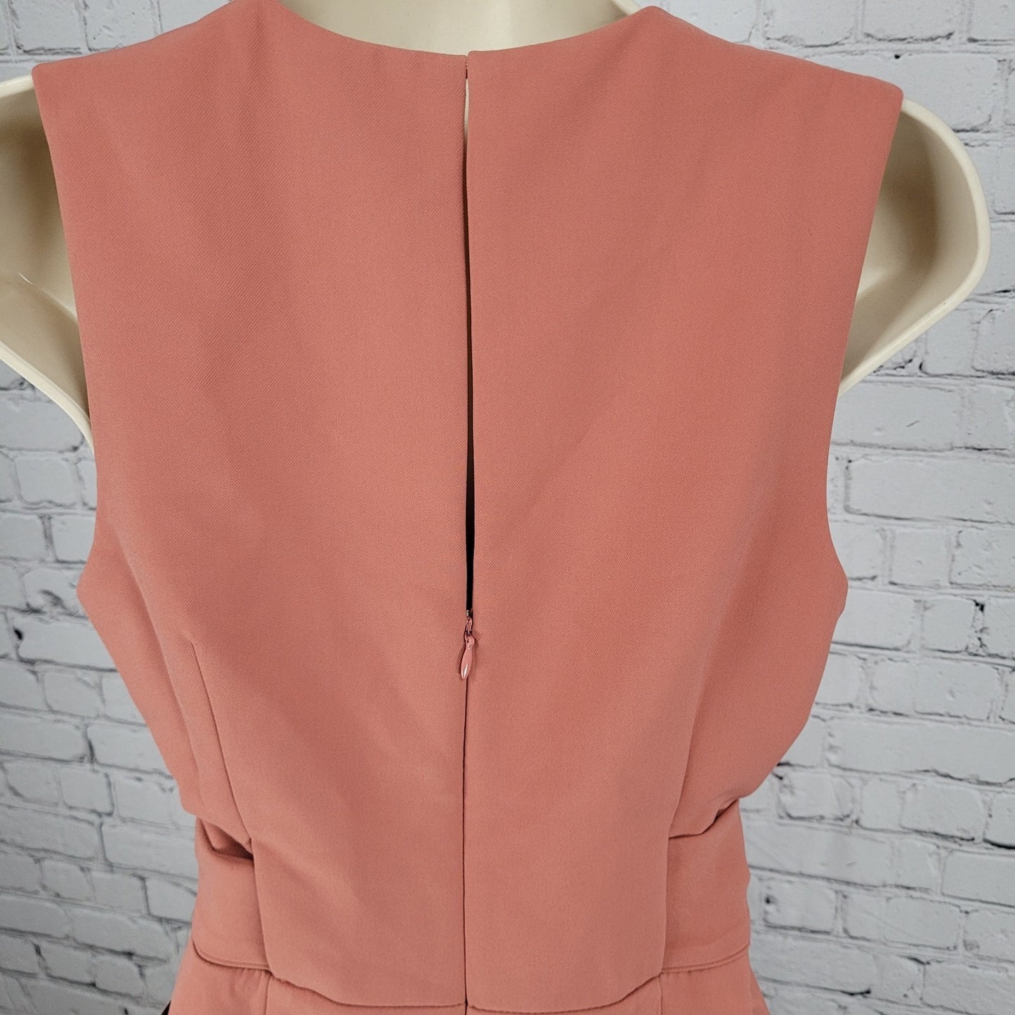 NWT Avelyn Rae Nordstrom Old Rose Belted Lined Sleeveless Romper Size Small S