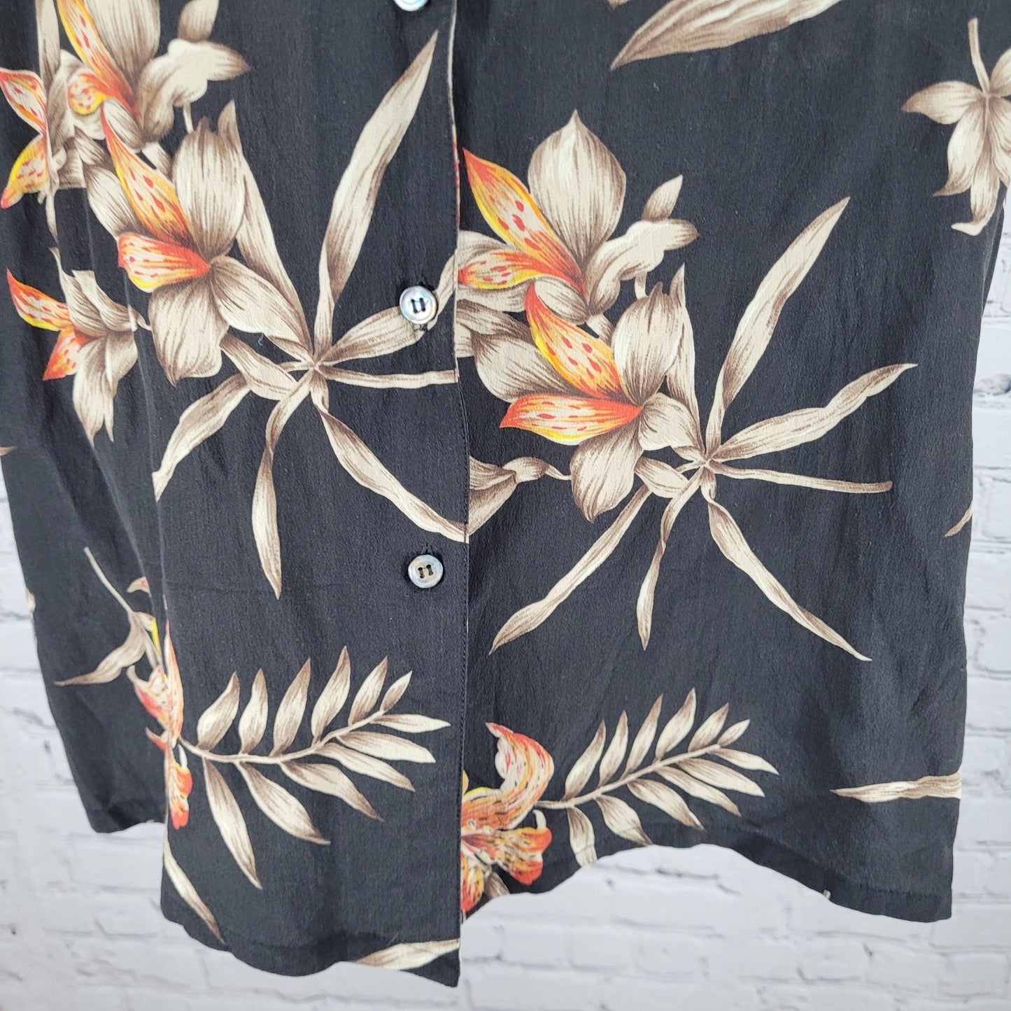 Norton McNaughton Black 100% Silk Tropical Floral Button Up Shirt Size Medium M