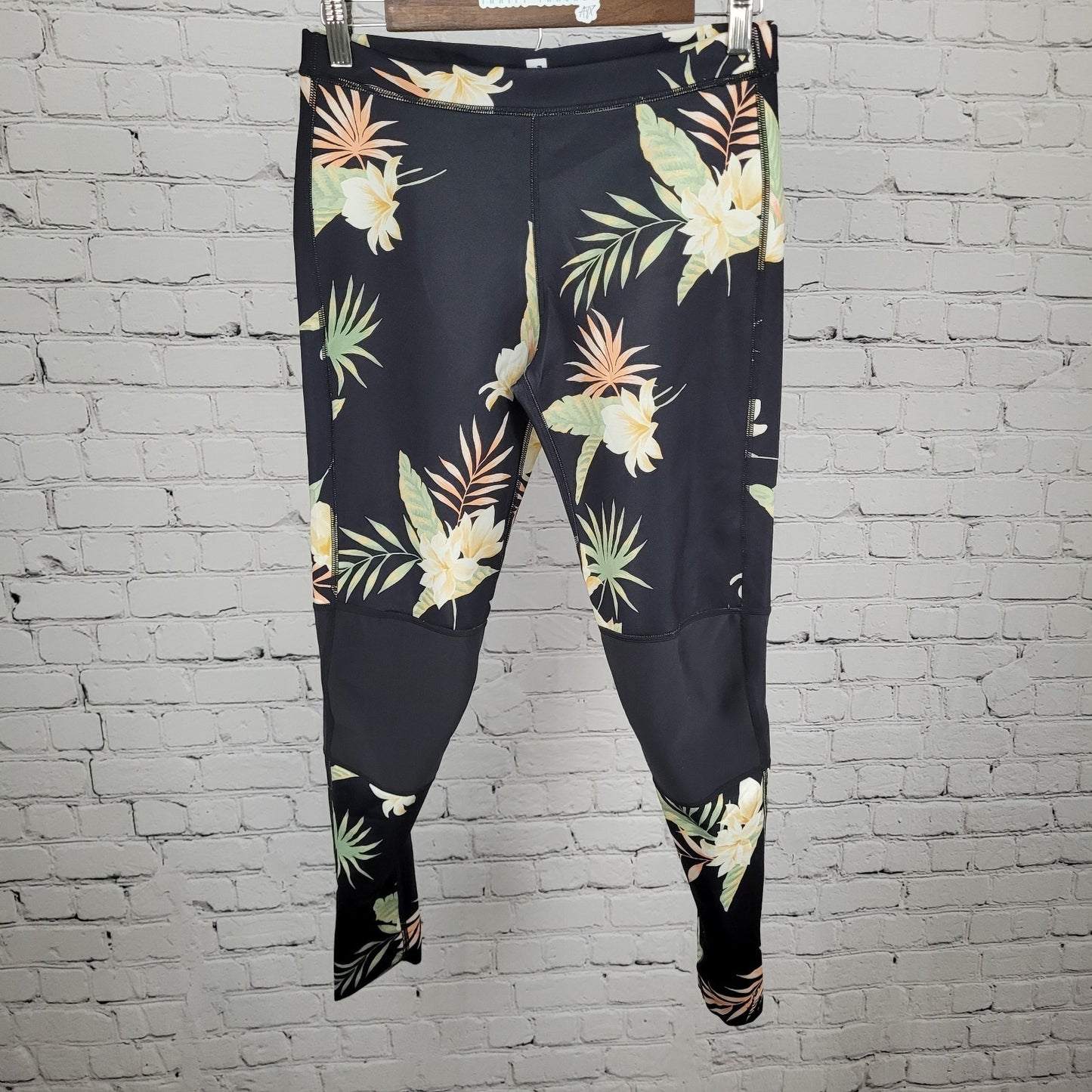 Billabong Black Wetsuit Recyclers Surf Capsule Floral Pants Large L (27x28)