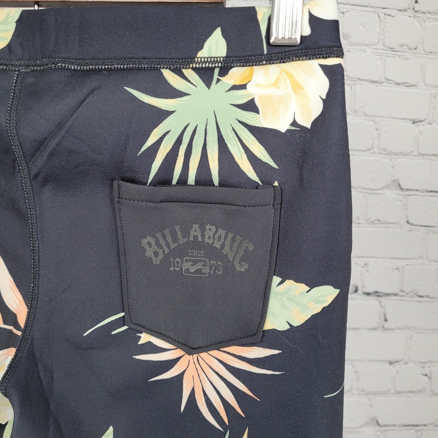 Billabong Black Wetsuit Recyclers Surf Capsule Floral Pants Large L (27x28)
