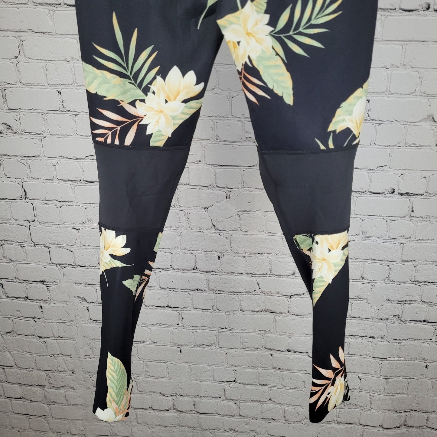 Billabong Black Wetsuit Recyclers Surf Capsule Floral Pants Large L (27x28)