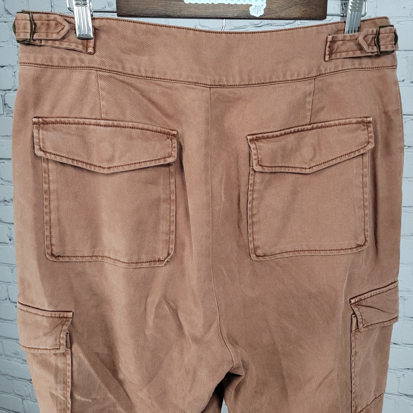 Nicole Miller Muted Orange Twill Adjustable Waist Cargo Pants Size 10 (30x25)