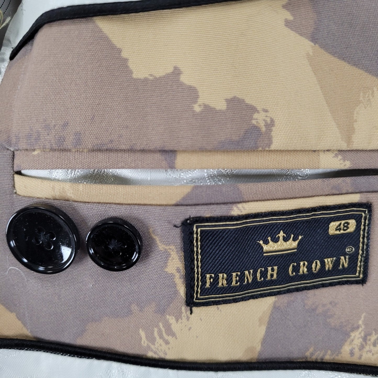 French Crown Tan Camo Double Breasted Vented Blazer Suit Size 48 Pants (40x30)