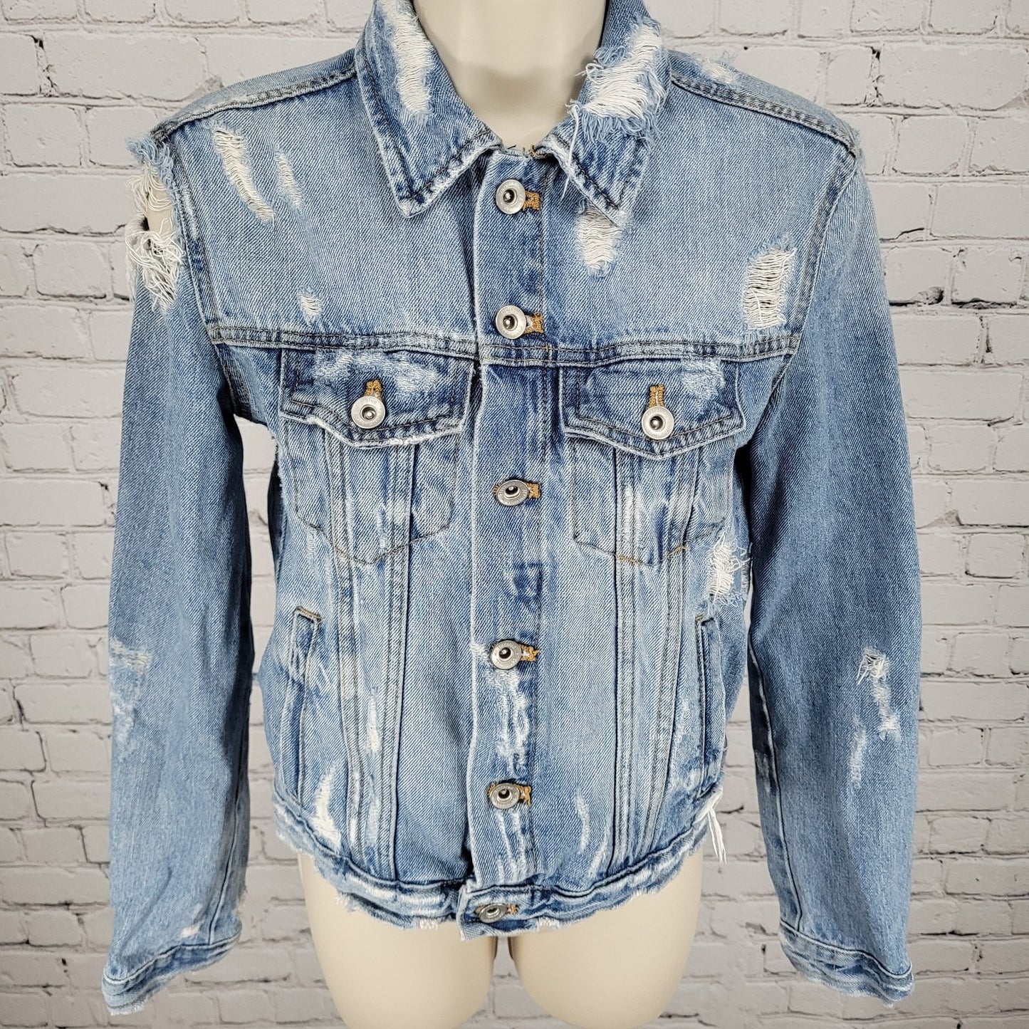 Zara Trafaluc Denimwear Blue Distressed Button Up Jean Denim Jacket Size Small S