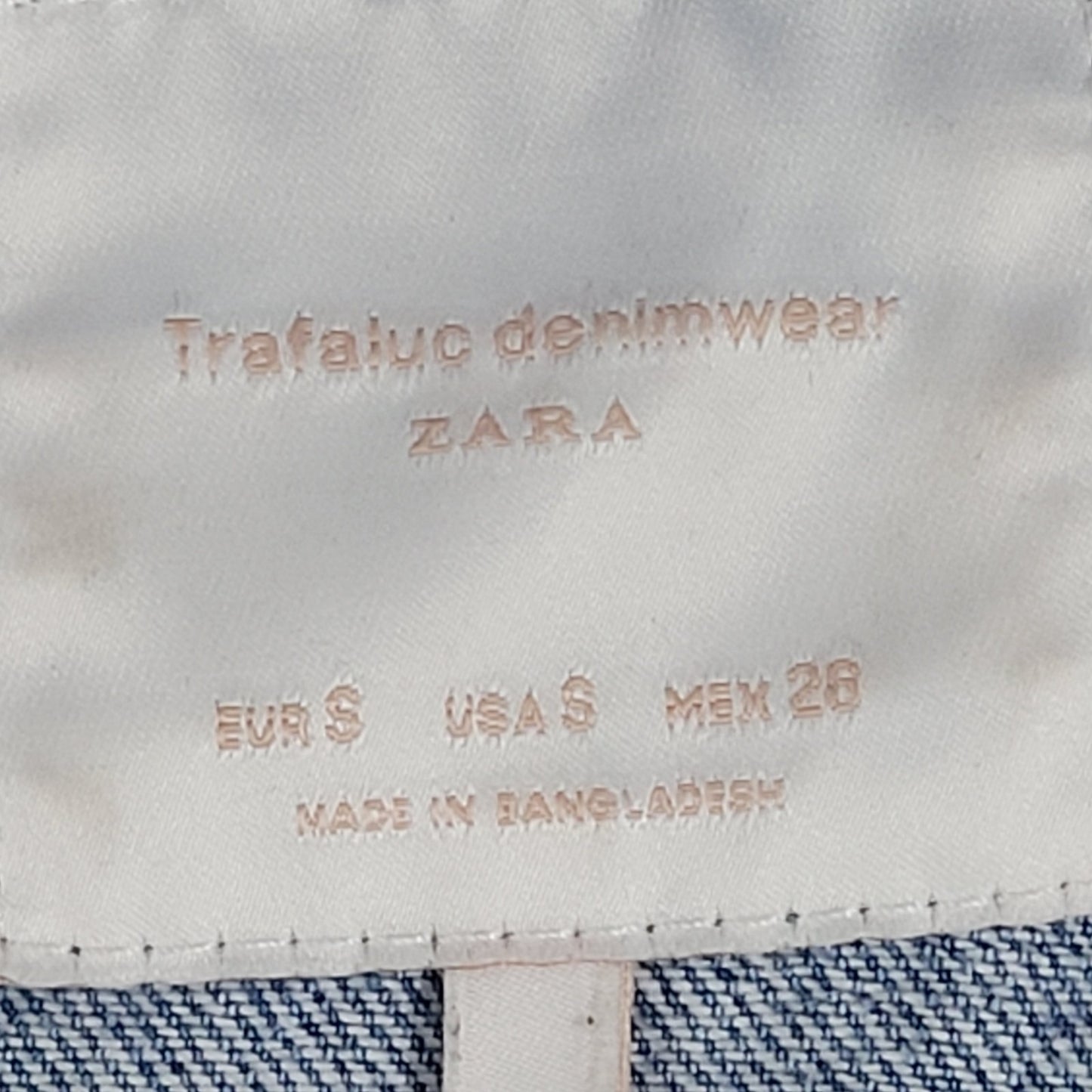 Zara Trafaluc Denimwear Blue Distressed Button Up Jean Denim Jacket Size Small S