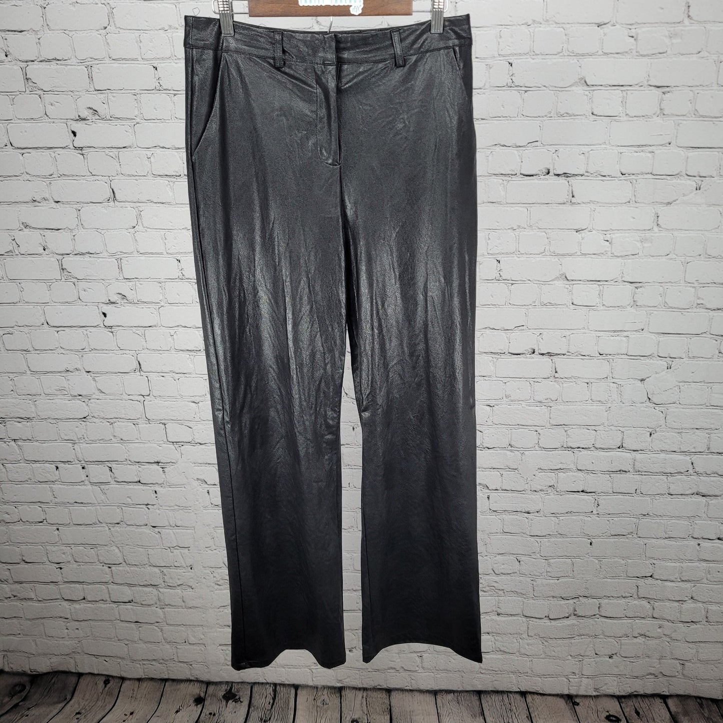 Olivaceous Black Faux Leather Stretch High Rise Pants Size Large L (31x32)