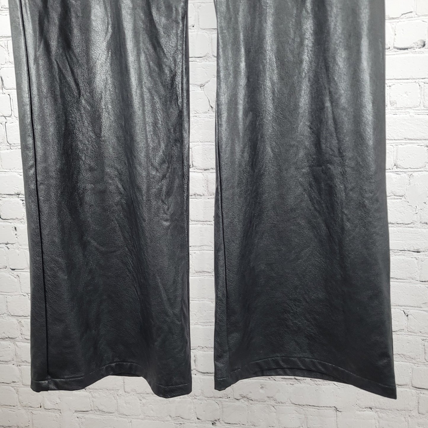 Olivaceous Black Faux Leather Stretch High Rise Pants Size Large L (31x32)