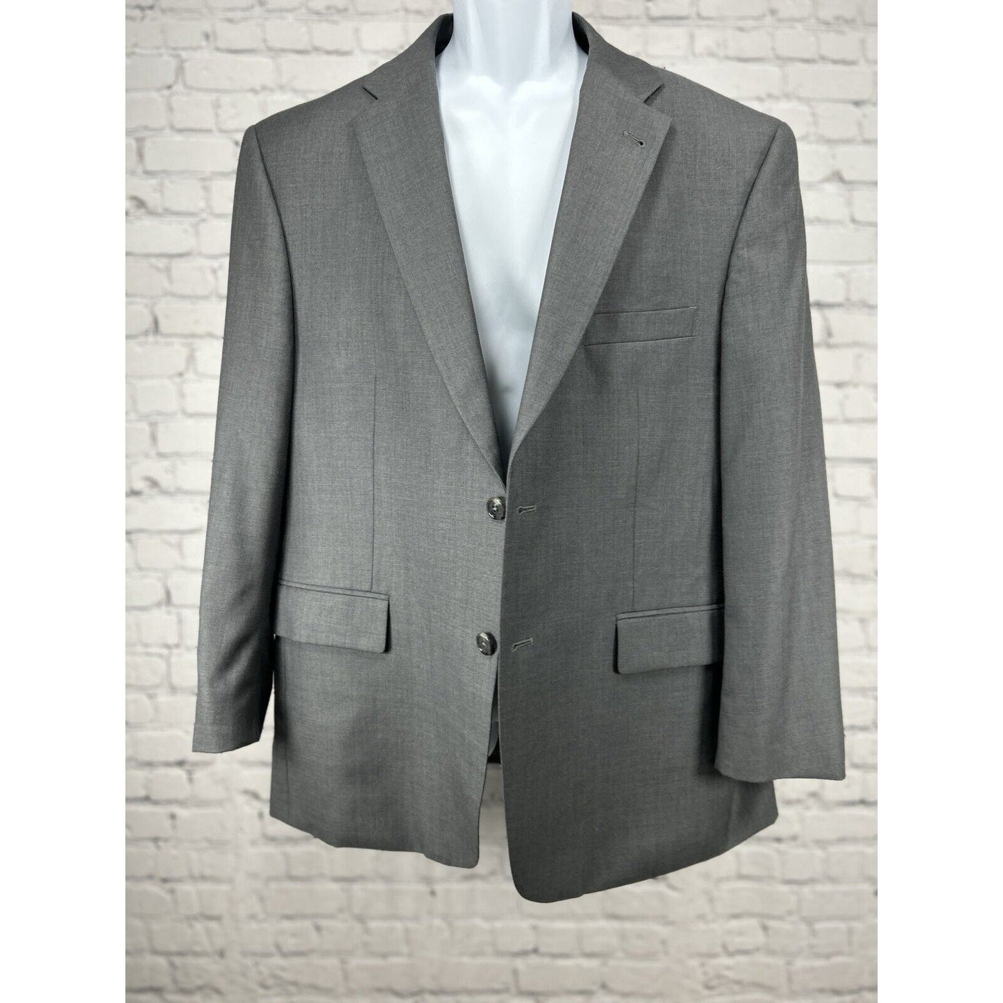 Jos A Bank Signature Collection Gray 2 Button Wool Silk Blend Blazer Size 42S