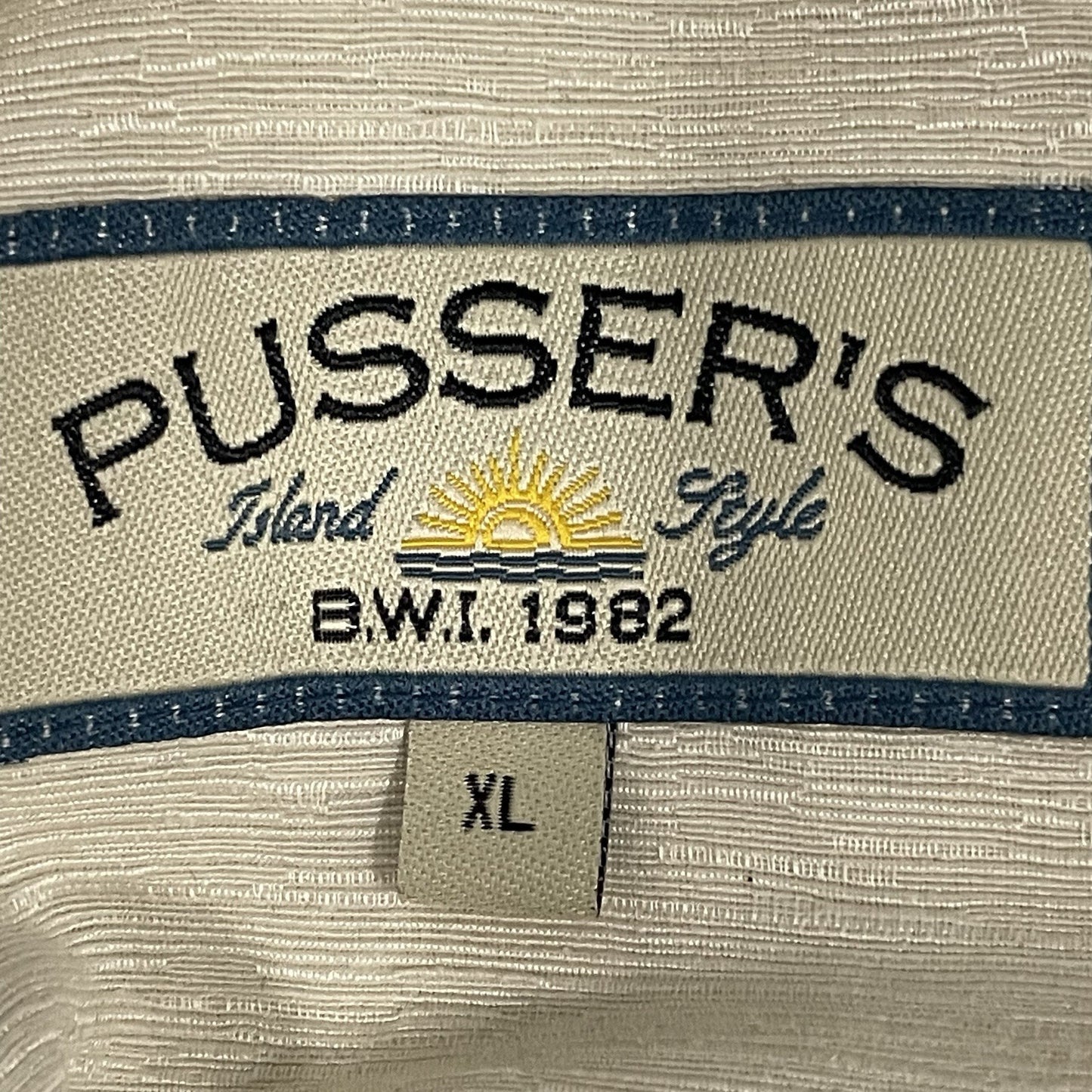 Pusser’s Beige 100% Silk Hawaiian Palm Tree Button Up Short Sleeve Shirt Size XL