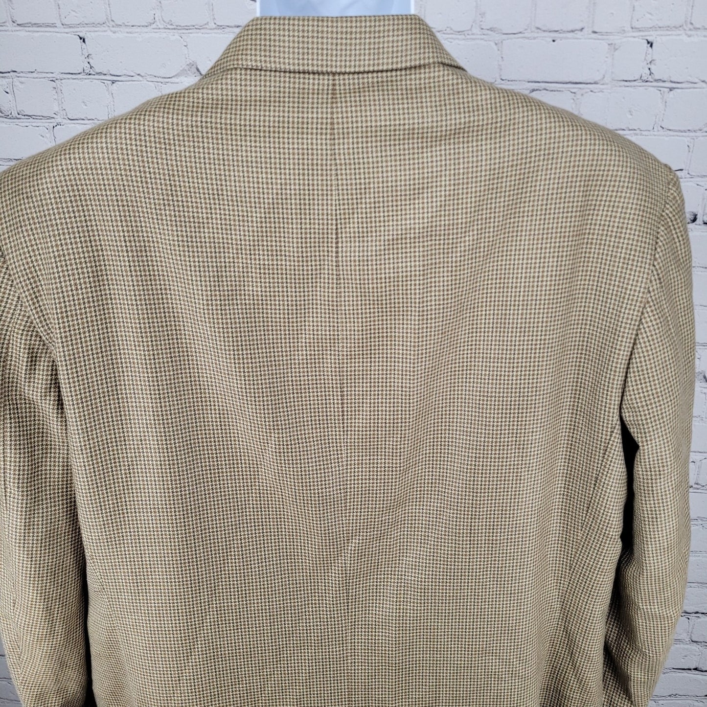 Burberry Tan Silk Wool Houndstooth 3 Button Blazer Sport Coat USA Made Size 44L