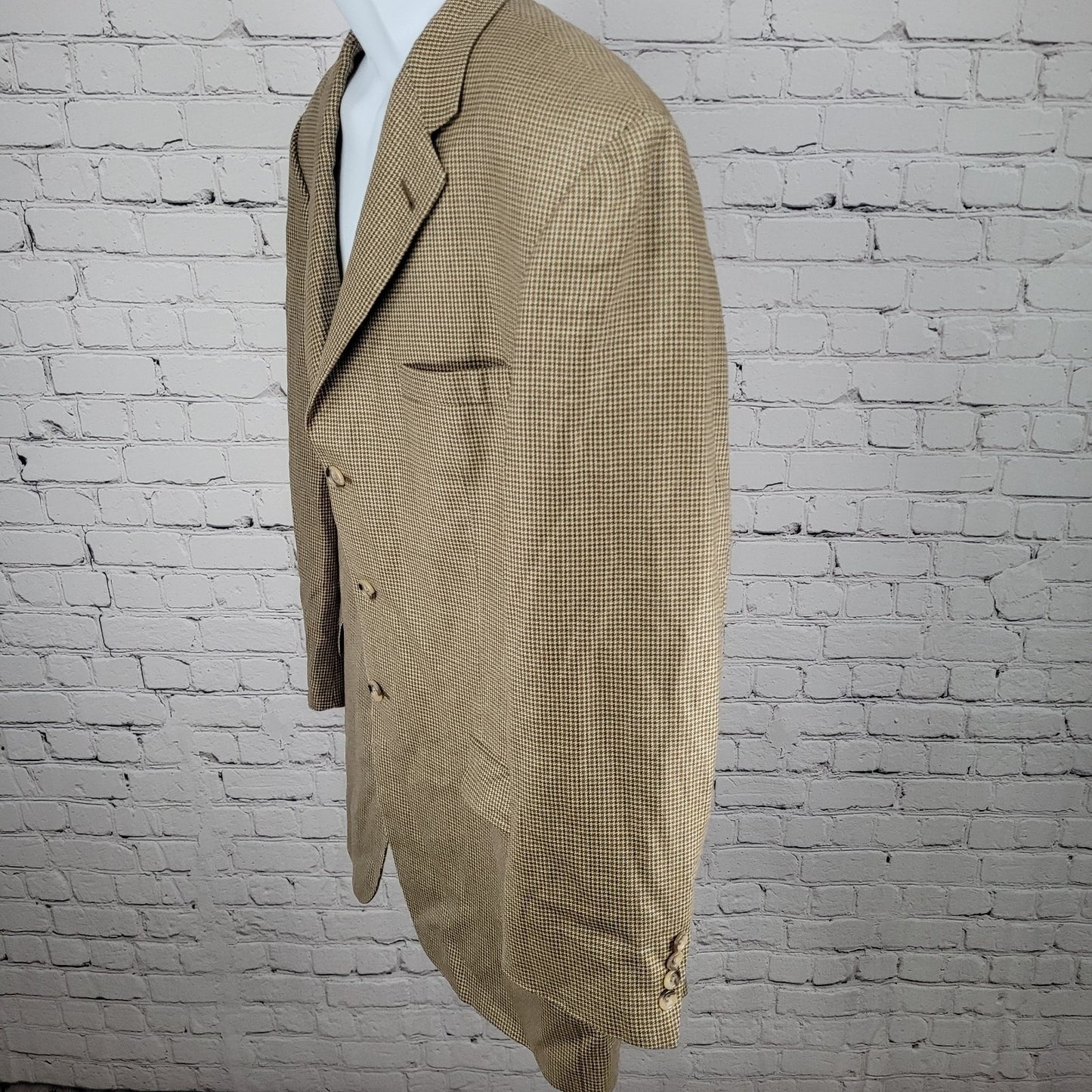 Burberry Tan Silk Wool Houndstooth 3 Button Blazer Sport Coat USA Made Size 44L