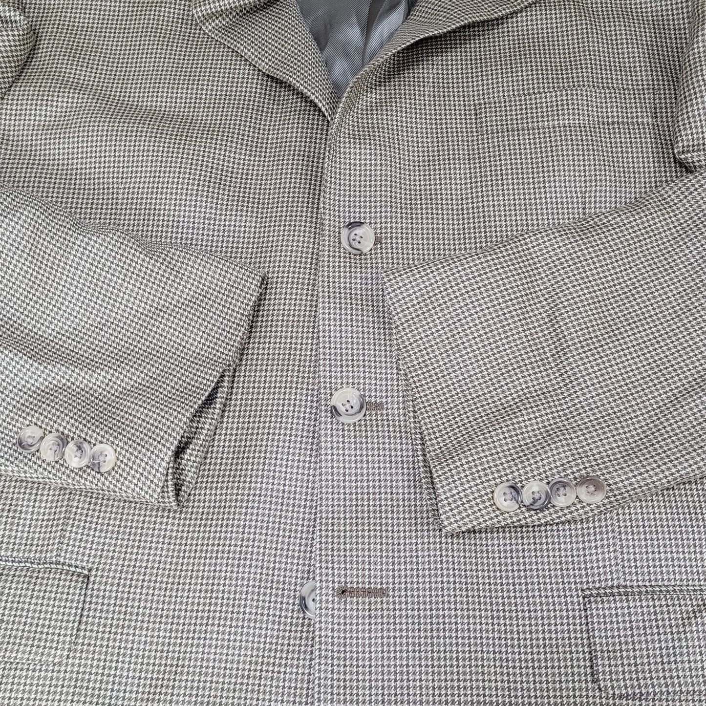 Burberry Tan Silk Wool Houndstooth 3 Button Blazer Sport Coat USA Made Size 44L