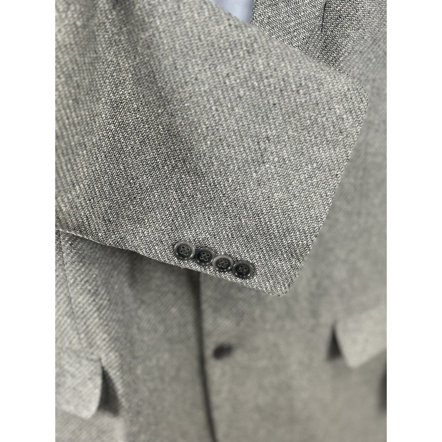 VTG Versini 100% Silk 2 Button Ventless Sport Coat Gray Made In Italy Size 44R