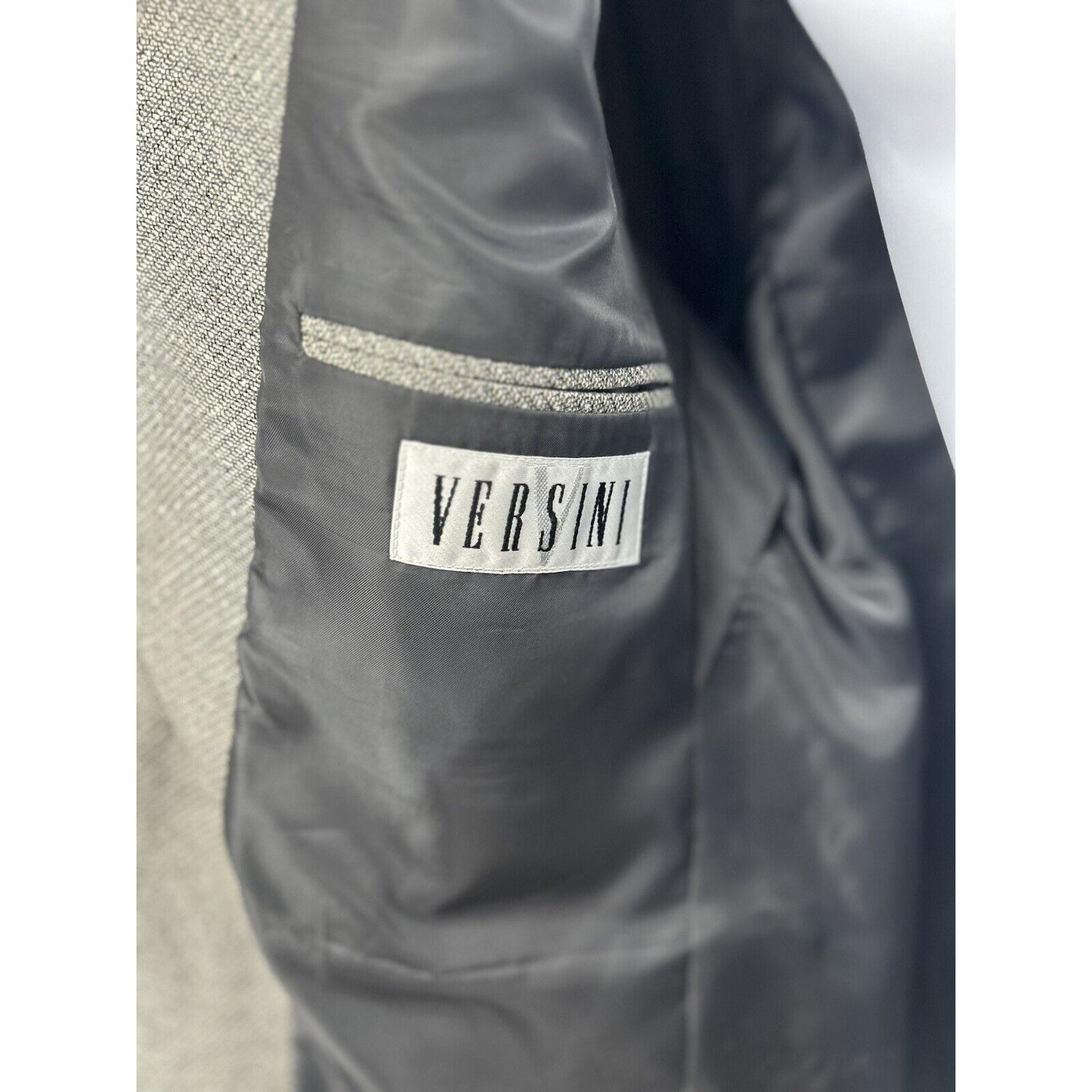 VTG Versini 100% Silk 2 Button Ventless Sport Coat Gray Made In Italy Size 44R